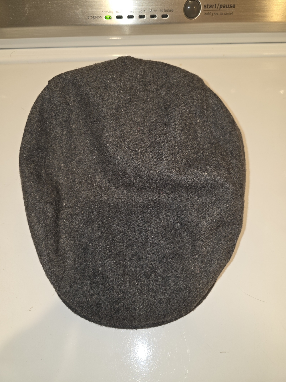 Dockers Dark Gray Flat Cap
